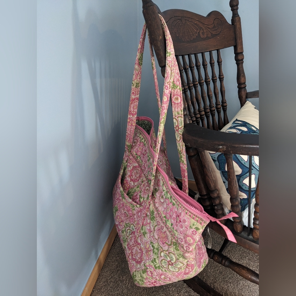Large Vera Bradley tote
